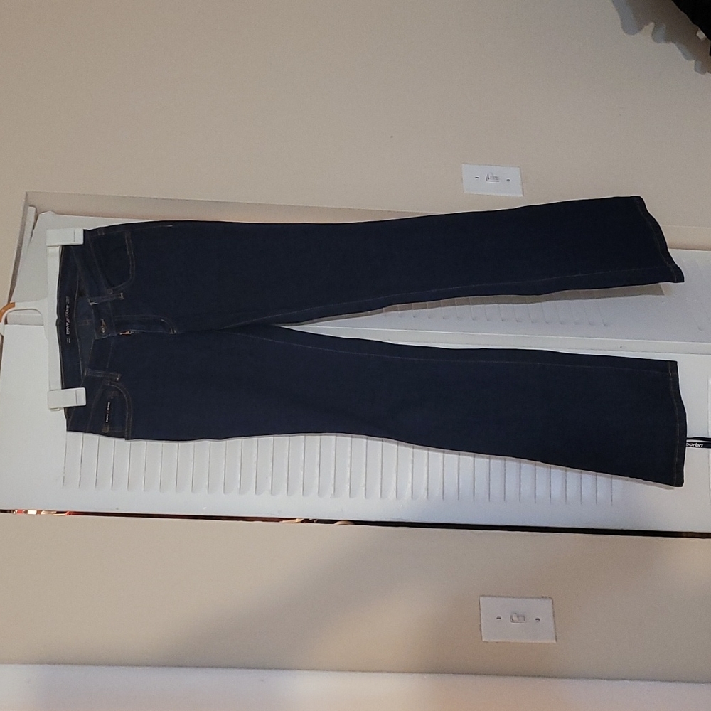 DKNY dark wash bkue Jeans size 0R woman's - size 0, regular